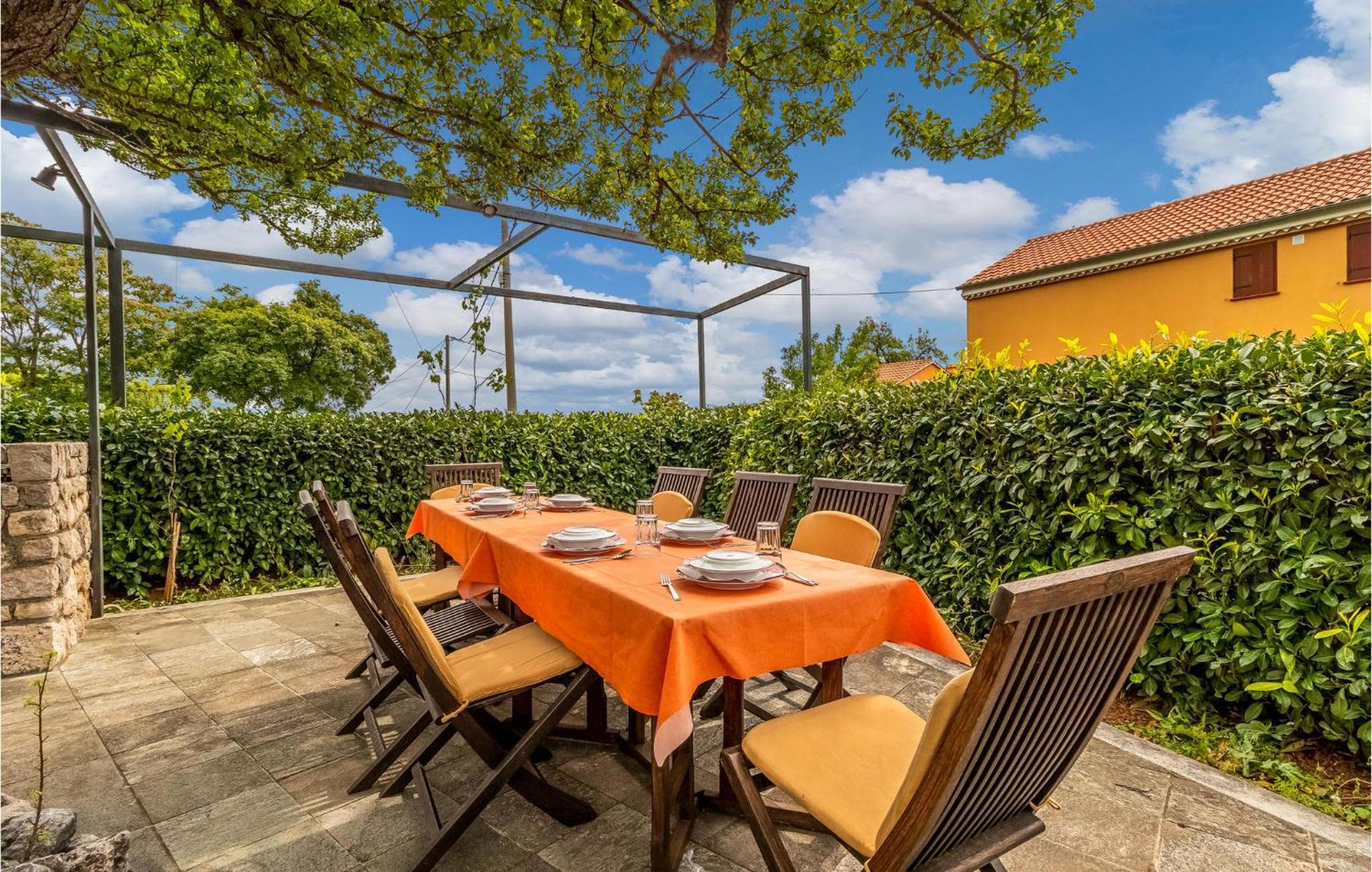 Stunning Home In Bribir With Wifi Exterior photo